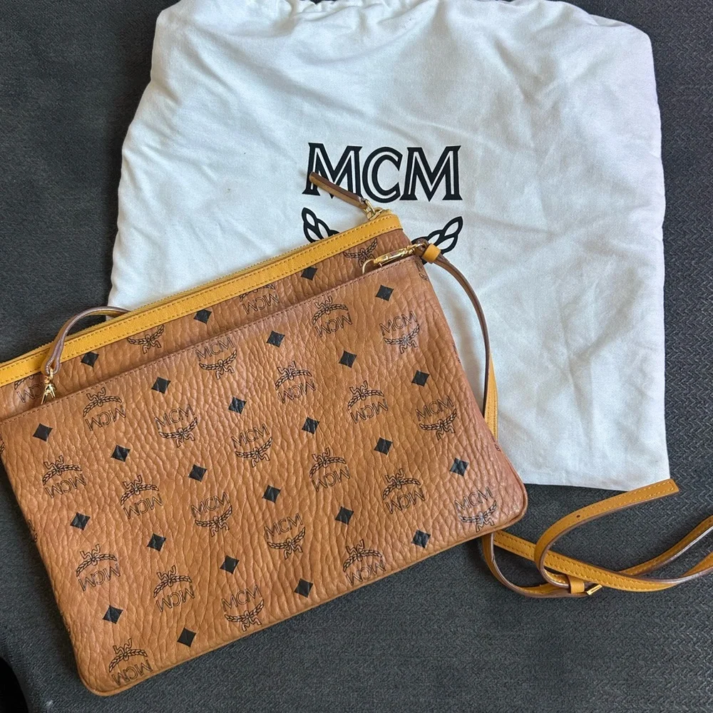 MCM Visetos Tan Crossbody Bag with Black Logo - Picture 3 of 10